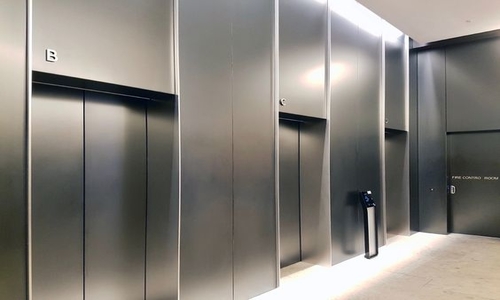 معرفی انواع درب آسانسور